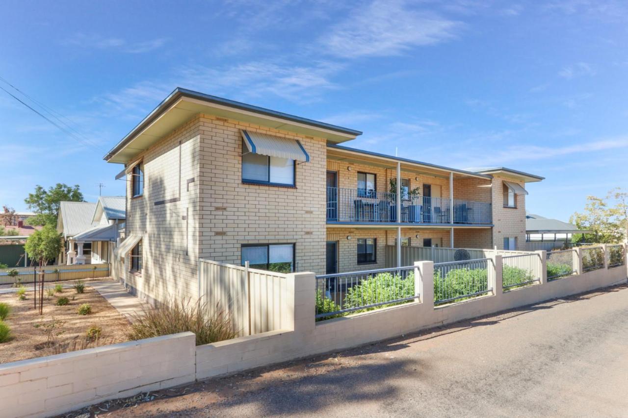 Apartament Gossan Street Units Broken Hill Zewnętrze zdjęcie